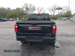 2024 GMC Canyon 4WD Denali with VIN 1GTP6FEK8R1133039, listed as a IAAI auction lot 41398204 with 7,735 mi miles and . Bid and sale history available at carsss.com. Image 16.