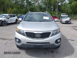 2012 Kia Sorento EX with VIN 5XYKUDA20CG206132, listed as a IAAI auction lot 42018015 with 138,158 mi miles. Bid and sale history available at carsss.com. Image 12.