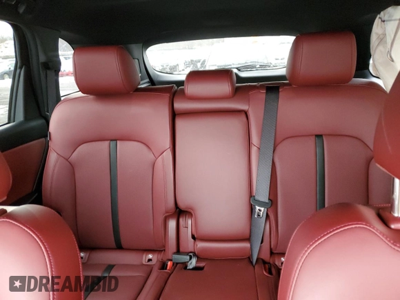 2025 Mazda CX-70 S Premium with VIN JM3KJDHCXS1110022, listed as a Copart auction lot 44897785 with 3,920 mi miles and Salvage title. Bid and sale history available at DreamBid. Image 10.