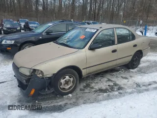 1996 Geo Prizm z VIN 1Y1SK5266TZ057283, wystawiony jako Copart lot #42359275 z przebiegiem 265 939 mil mil oraz Szkody całkowita. Historia ofert i sprzedaży dostępna na DreamBid. Obrazek 1.