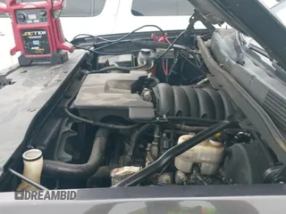 2014 Chevrolet Silverado 1500 LT z VIN 3GCPCREC7EG159985, wystawiony jako IAAI lot #43232438 z przebiegiem 392 327 mil mil oraz . Historia ofert i sprzedaży dostępna na DreamBid. Obrazek 20.