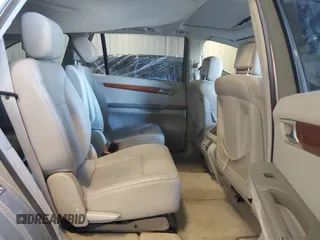 2006 Mercedes-Benz R-Class 3.5L with VIN 4JGCB65E26A030775, listed as a IAAI auction lot 41824593 with 149,889 mi miles. Bid and sale history available at carsss.com. Image 8.
