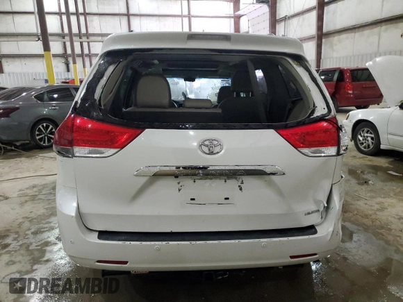 2011 Toyota Sienna XLE AAS с VIN 5TDYK3DC5BS005469, выставлен на аукционе Copart как лот 47701095 с пробегом 199 334 миль миль и На запчасти • Non repairable. История ставок и продаж доступна на DreamBid. Изображение 6.