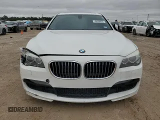 2015 BMW 7 Series 740Li with VIN WBAYE4C52FD947008, listed as a Copart auction lot 45206035 with 123,551 mi miles and Salvage Title. Bid and sale history available at DreamBid. Image 5.