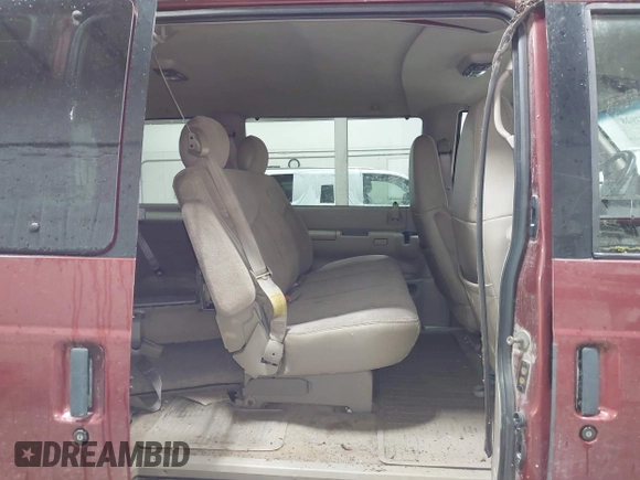 1998 Chevrolet Astro with VIN 1GNEL19W3WB115660, listed as a IAAI auction lot 42141028 with 95,538 mi miles. Bid and sale history available at carsss.com. Image 8.