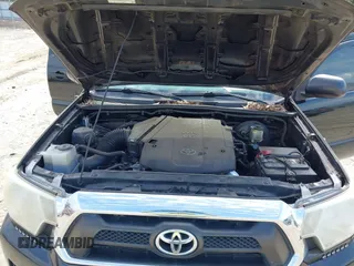 2014 Toyota Tacoma PreRunner with VIN 5TFJU4GN7EX061460, listed as a IAAI auction lot 41947252 with 135,543 mi miles and . Bid and sale history available at DreamBid. Image 10.