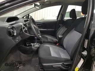 2018 Toyota Prius One z VIN JTDKDTB32J1604294, wystawiony jako Copart lot #87372644 z przebiegiem 99 035 mil mil oraz Szkoda całkowita • Salvage title. Historia ofert i sprzedaży dostępna na DreamBid. Obrazek 7.