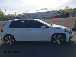 2019 Volkswagen GTI S z VIN 3VW6T7AU9KM036164, wystawiony jako IAAI lot #42160913 z przebiegiem 76 348 mil mil oraz . Historia ofert i sprzedaży dostępna na DreamBid. Obrazek 13.