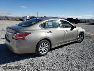 2015 Nissan Altima 2.5 S with VIN 1N4AL3AP5FC245091, listed as a Copart auction lot 44079375 with 74,170 mi miles and Salvage Title. Bid and sale history available at carsss.com. Image 3.