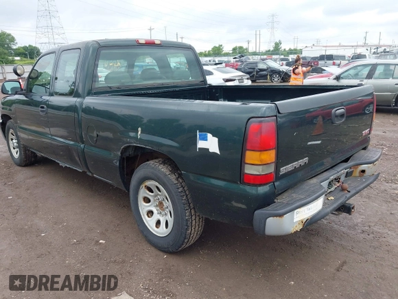 2006 GMC Sierra 1500 SLE1 z VIN 1GTEC19Z16Z267821, wystawiony jako IAAI lot #42522275 z przebiegiem 152 717 mil mil oraz . Historia ofert i sprzedaży dostępna na DreamBid. Obrazek 3.