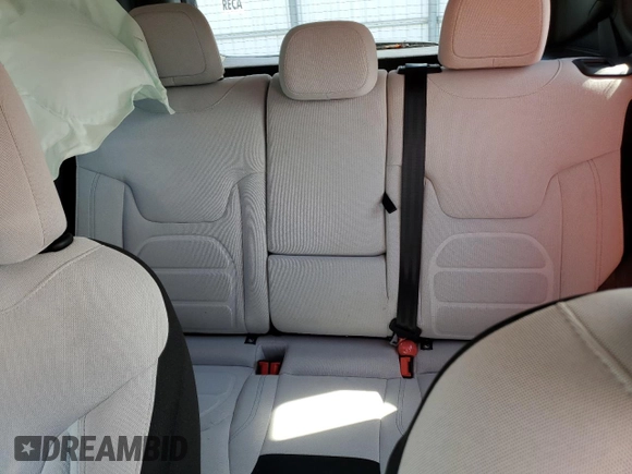 2021 Jeep Renegade Latitude z VIN ZACNJCBB7MPN16291, wystawiony jako Copart lot #47211245 z przebiegiem Nie podano mil oraz Nie do naprawy • Non repairable. Historia ofert i sprzedaży dostępna na DreamBid. Obrazek 10.