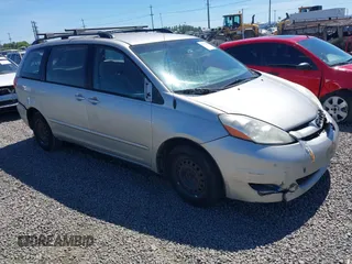 2007 Toyota Sienna CE z VIN 5TDZK23C97S000184, wystawiony jako IAAI lot #42396251 z przebiegiem 248 788 mil mil oraz . Historia ofert i sprzedaży dostępna na DreamBid. Obrazek 1.