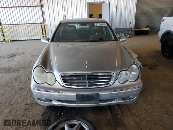2003 Mercedes-Benz C 230/260/280/320 with VIN WDBRF64J23F352055, listed as a Copart auction lot 42154175 with 201,721 mi miles and Salvage Title. Bid and sale history available at DreamBid. Image 5.