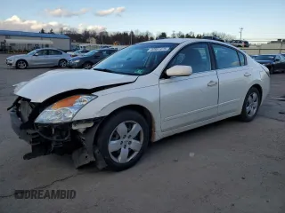 2008 Nissan Altima 2.5 with VIN 1N4AL21E38N509358, listed as a Copart auction lot 52186525 with 151,786 mi miles and Salvage Title. Bid and sale history available at carsss.com. Image 1.