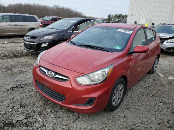 2013 Hyundai Accent GL with VIN KMHCT5AEXDU137369, listed as a Copart auction lot 83940744 with 114,521 mi miles and Salvage Title. Bid and sale history available at carsss.com. Image 1.