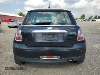 2011 MINI Hardtop with VIN WMWSU3C51BT183638, listed as a Copart auction lot 62762925 with Not provided miles and Non repairable. Bid and sale history available at DreamBid. Image 6.