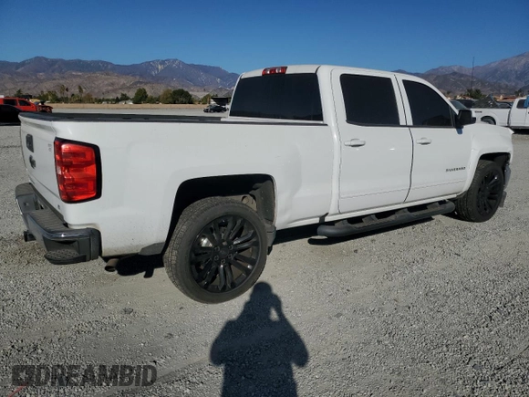 2017 Chevrolet Silverado 1500 LT with VIN 1GCPCREC7HF124062, listed as a Copart auction lot 81940204 with 105,516 mi miles and Salvage Title. Bid and sale history available at DreamBid. Image 3.