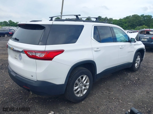 2020 Chevrolet Traverse LT Cloth with VIN 1GNEVGKW7LJ228293, listed as a IAAI auction lot 39733566 with 43,312 mi miles. Bid and sale history available at carsss.com. Image 4.