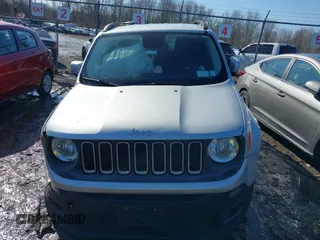 2015 Jeep Renegade Latitude with VIN ZACCJBBT0FPB37763, listed as a IAAI auction lot 41758226 with 93,195 mi miles. Bid and sale history available at carsss.com. Image 13.