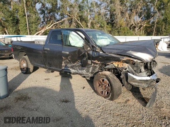 2017 Ram 2500 Tradesman with VIN 3C6TR4HT9HG675790, listed as a Copart auction lot 86026024 with Not provided miles and Salvage title. Bid and sale history available at DreamBid. Image 4.