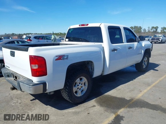 2009 Chevrolet Silverado 1500 LT with VIN 3GCEK23M99G113089, listed as a IAAI auction lot 41628802 with 227,093 mi miles and . Bid and sale history available at DreamBid. Image 4.