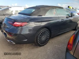 2024 Mercedes-Benz CLE 300 z VIN W1KMK4HBXRF025030, wystawiony jako Copart lot #73923934 z przebiegiem Nie podano mil oraz Nie do naprawy. Historia ofert i sprzedaży dostępna na DreamBid. Obrazek 3.
