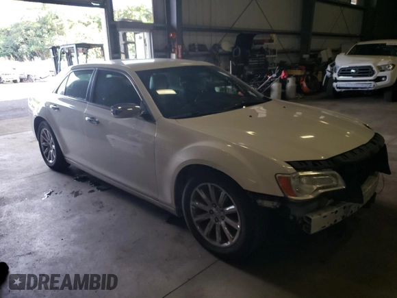 2012 Chrysler 300 with VIN 2C3CCAET0CH288782, listed as a Copart auction lot 46932215 with 191,879 mi miles and Salvage Title. Bid and sale history available at carsss.com. Image 4.