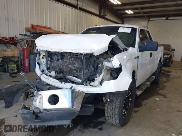 2013 Ford F-150 XL with VIN 1FTFX1EF5DFA76261, listed as a IAAI auction lot 41993770 with 161,915 mi miles and . Bid and sale history available at carsss.com. Image 17.