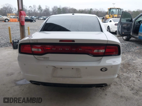 2013 Dodge Charger SXT z VIN 2C3CDXJG8DH528767, wystawiony jako IAAI lot #41627596 z przebiegiem 204 619 mil mil oraz . Historia ofert i sprzedaży dostępna na DreamBid. Obrazek 16.