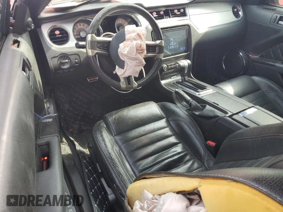 2011 Ford Mustang V6 with VIN 1ZVBP8AM4B5130810, listed as a Copart auction lot 54704645 with 186,024 mi miles and Salvage title. Bid and sale history available at DreamBid. Image 8.