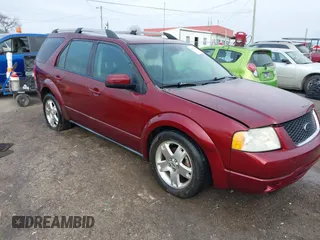 2005 Ford Freestyle Limited with VIN 1FMZK06125GA47025, listed as a IAAI auction lot 41617746 with 199,503 mi miles. Bid and sale history available at carsss.com. Image 1.