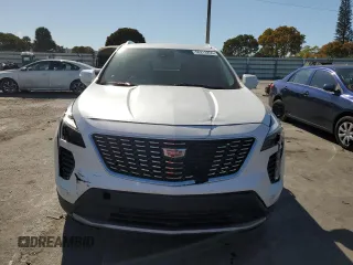 2022 Cadillac XT4 FWD Premium Luxury with VIN 1GYFZCR45NF100049, listed as a Copart auction lot 50213255 with 62,391 mi miles and Salvage title. Bid and sale history available at DreamBid. Image 5.