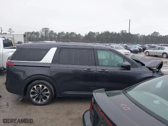 2024 Kia Carnival EX with VIN KNDNC5H34R6349990, listed as a IAAI auction lot 41749801 with 1 mi miles. Bid and sale history available at carsss.com. Image 12.