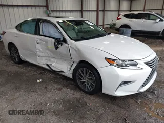2018 Lexus ES with VIN 58ABK1GG8JU105203, listed as a IAAI auction lot 41764259 with 77,550 mi miles. Bid and sale history available at carsss.com. Image 1.