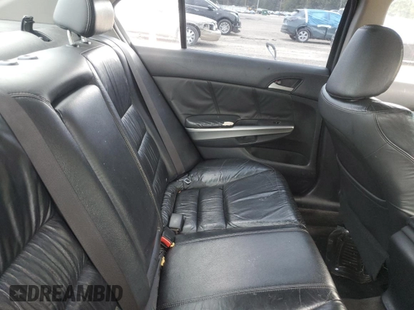 2008 Honda Accord EX-L z VIN 1HGCP26838A038248, wystawiony jako Copart lot #57145655 z przebiegiem 169 468 mil mil oraz Szkoda całkowita • Salvage title. Historia ofert i sprzedaży dostępna na DreamBid. Obrazek 10.