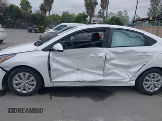 2018 Hyundai Accent SE with VIN 3KPC24A33JE006679, listed as a IAAI auction lot 42121877 with 89,403 mi miles and . Bid and sale history available at carsss.com. Image 6.