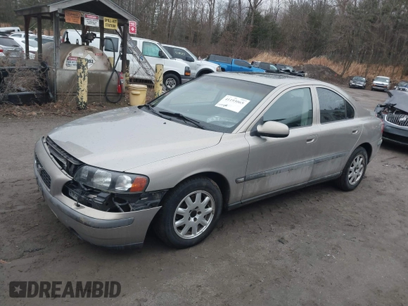 2001 Volvo S60 with VIN YV1RS61R012013431, listed as a IAAI auction lot 41193065 with 179,844 mi miles. Bid and sale history available at carsss.com. Image 17.