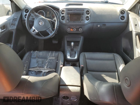 2012 Volkswagen Tiguan SE with VIN WVGAV7AX8CW080123, listed as a Copart auction lot 88922235 with 159,093 mi miles and Salvage Title. Bid and sale history available at DreamBid. Image 8.
