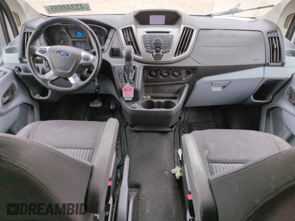 2017 Ford Transit XL z VIN 1FBZX2YM7HKA68631, wystawiony jako Copart lot #43348695 z przebiegiem 113 088 mil mil oraz Szkoda całkowita • Salvage title. Historia ofert i sprzedaży dostępna na DreamBid. Obrazek 8.