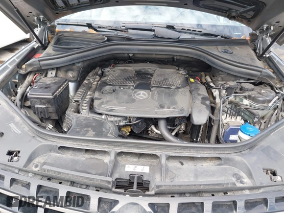 2013 Mercedes-Benz M 350 with VIN 4JGDA5HB9DA242959, listed as a IAAI auction lot 42447266 with 90,782 mi miles and . Bid and sale history available at DreamBid. Image 10.