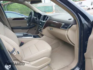 2014 Mercedes-Benz M 350 z VIN 4JGDA5HB9EA283643, wystawiony jako IAAI lot #42191835 z przebiegiem 92 552 mil mil oraz . Historia ofert i sprzedaży dostępna na DreamBid. Obrazek 5.