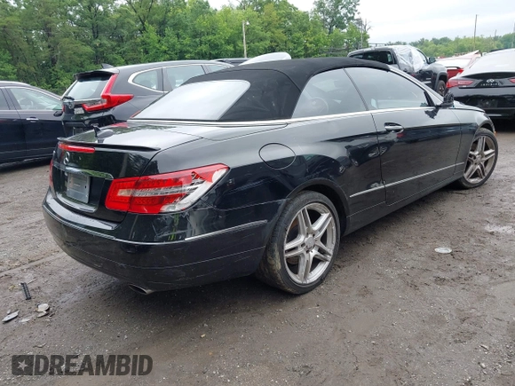 2013 Mercedes-Benz E 350 с VIN WDDKK5KF3DF185509, выставлен на аукционе IAAI как лот 42371512 с пробегом 152 462 миль миль и . История ставок и продаж доступна на DreamBid. Изображение 4.