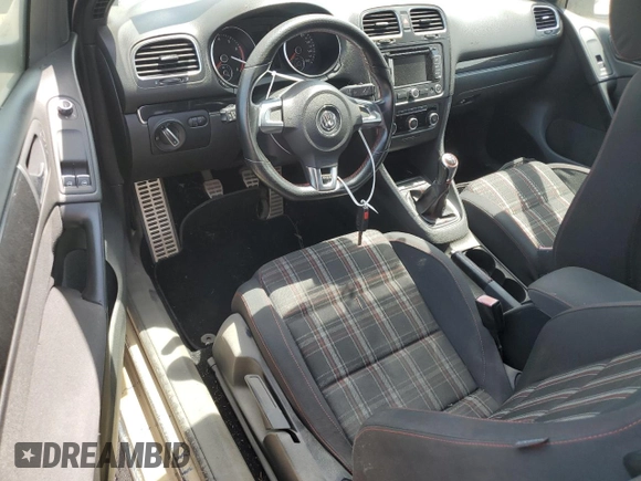 2012 Volkswagen GTI w/Conv & Sunroof с VIN WVWEV7AJ4CW222484, выставлен на аукционе Copart как лот 57270915 с пробегом Не указан миль и Списание • Salvage title. История ставок и продаж доступна на DreamBid. Изображение 8.