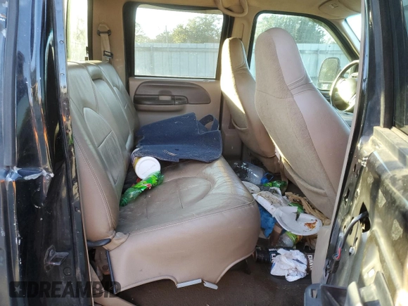 1999 Ford Super Duty F-250 XL with VIN 1FTNW21S4XEE54748, listed as a Copart auction lot 41395325 with 298,200 mi miles and Salvage Title. Bid and sale history available at carsss.com. Image 10.