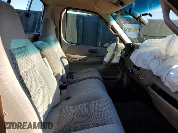 2002 Ford F-150 XL with VIN 1FTRF17W82NA13168, listed as a Copart auction lot 88205265 with Not Provided miles and Salvage Title. Bid and sale history available at carsss.com. Image 10.