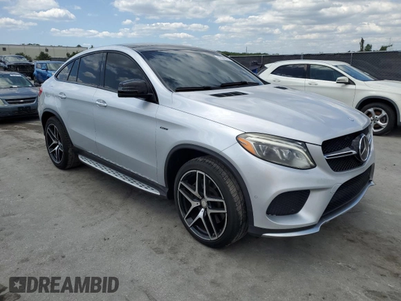 2016 Mercedes-Benz GLE 450 AMG z VIN 4JGED6EB7GA015571, wystawiony jako Copart lot #52535575 z przebiegiem 210 848 mil mil oraz Czysty tytuł • Clean title. Historia ofert i sprzedaży dostępna na DreamBid. Obrazek 4.
