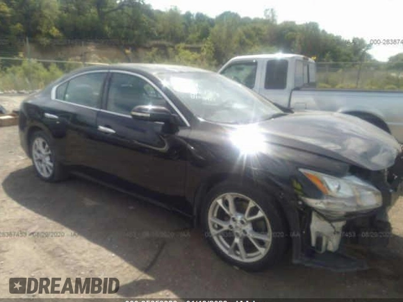 2014 Nissan Maxima S z VIN 1N4AA5AP8EC460836, wystawiony jako IAAI lot #35659339 z przebiegiem 117 924 mil mil oraz . Historia ofert i sprzedaży dostępna na DreamBid. Obrazek 1.
