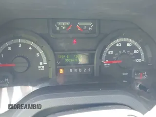2014 Ford Econoline Cargo Commercial z VIN 1FTNE2ELXEDA12338, wystawiony jako IAAI lot #42119983 z przebiegiem 99 394 mil mil oraz . Historia ofert i sprzedaży dostępna na DreamBid. Obrazek 7.