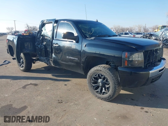 2011 Chevrolet Silverado 1500 LT with VIN 3GCPKSE36BG345216, listed as a IAAI auction lot 41298599 with 187,216 mi miles and . Bid and sale history available at DreamBid. Image 1.