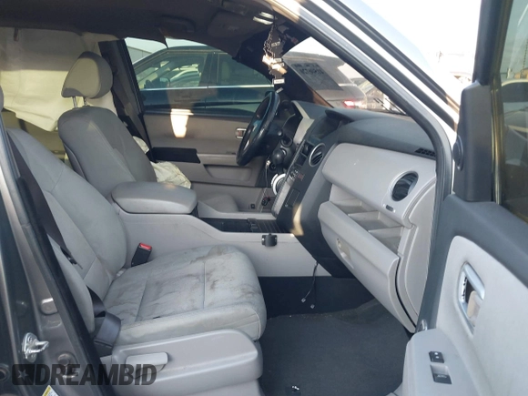 2009 Honda Pilot LX z VIN 5FNYF38259B009896, wystawiony jako IAAI lot #41506720 z przebiegiem 242 072 mil mil oraz . Historia ofert i sprzedaży dostępna na DreamBid. Obrazek 5.